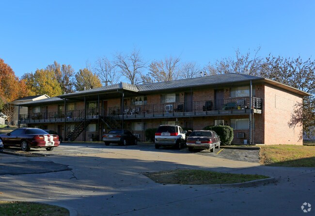 Building Photo - 3727-3739 S Indianapolis Ave