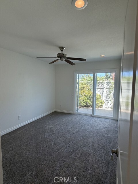 Building Photo - 31 Shearwater
