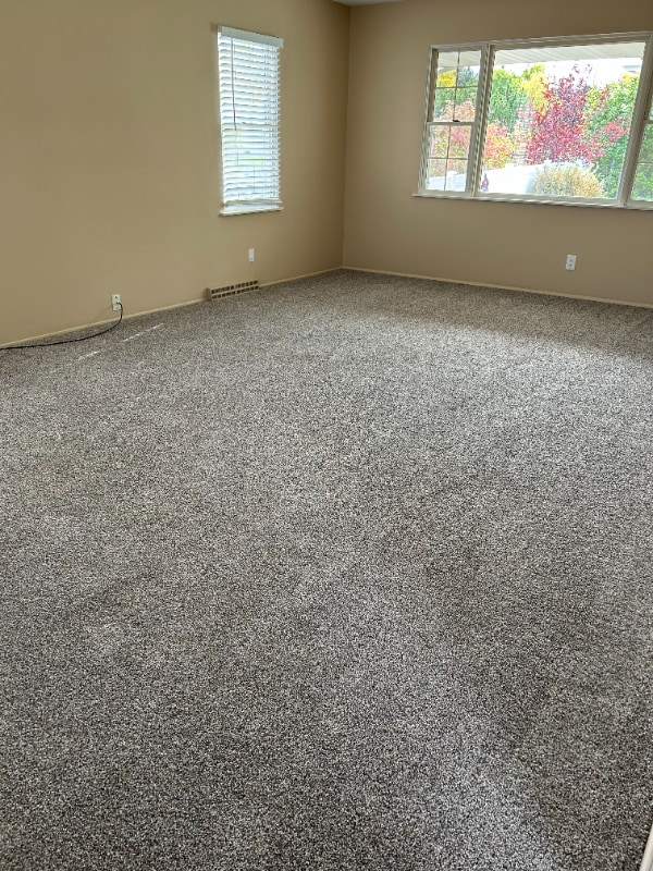 Building Photo - 2700 Carmel Dr