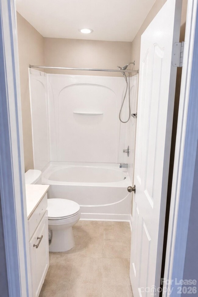 Building Photo - 116 Morning Mist Ln