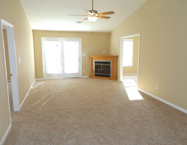 Building Photo - 5254 Aruba Cir