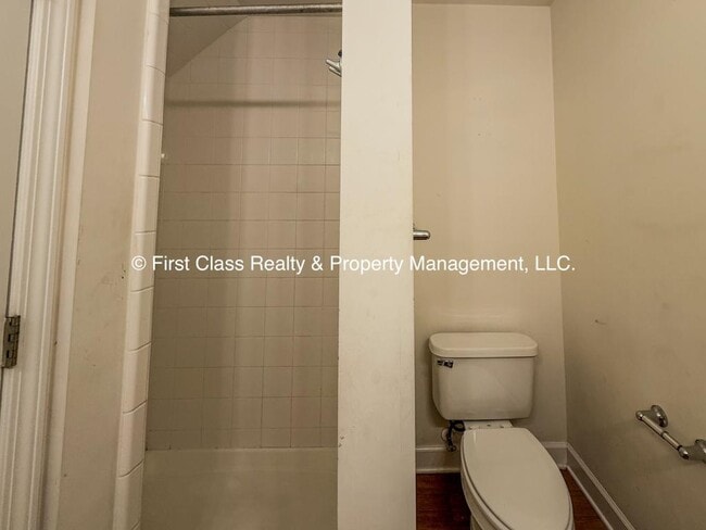 Building Photo - 710 Tavern Ct