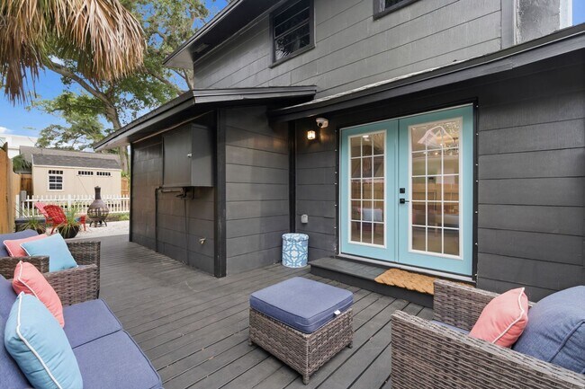Building Photo - The Dark Horse — Style in the Heart of St. Pete