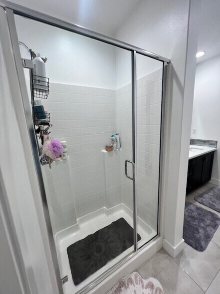 Building Photo - 4167 Horvath St