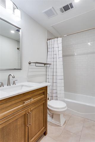 Building Photo - 4405 Bellaire Dr S