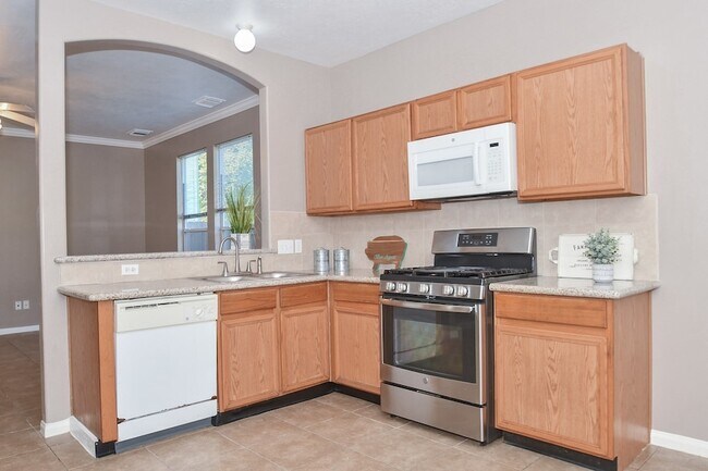 Building Photo - 16414 Pademelon Dr