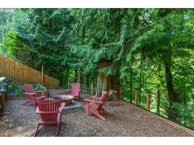 Building Photo - 3047 S Cedar Ridge Dr