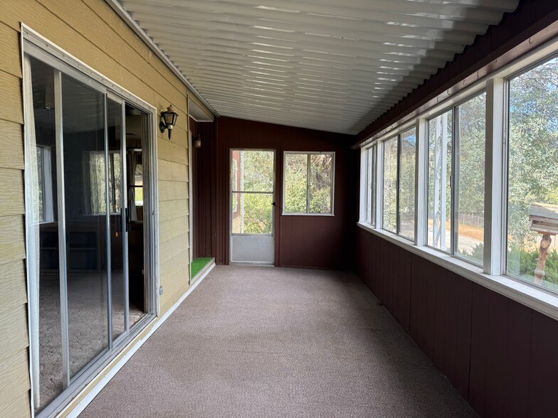 Building Photo - 101 Jones St