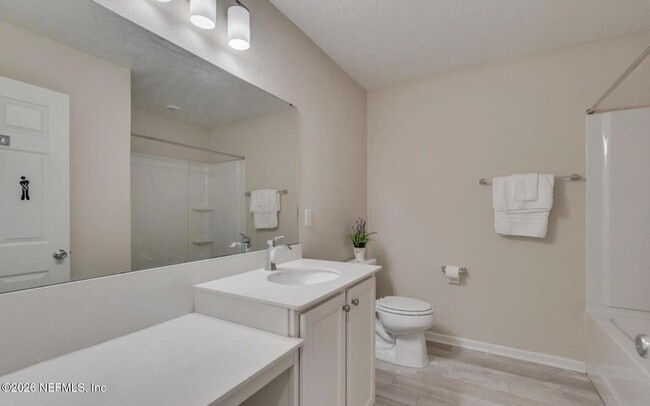 Building Photo - 3106 Hawks Hl Ln