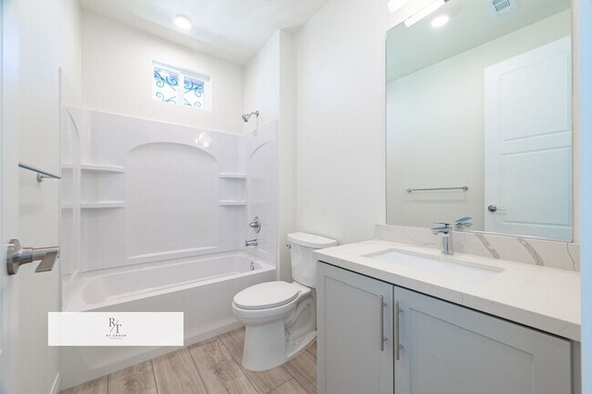 Building Photo - Whitmore Villa.