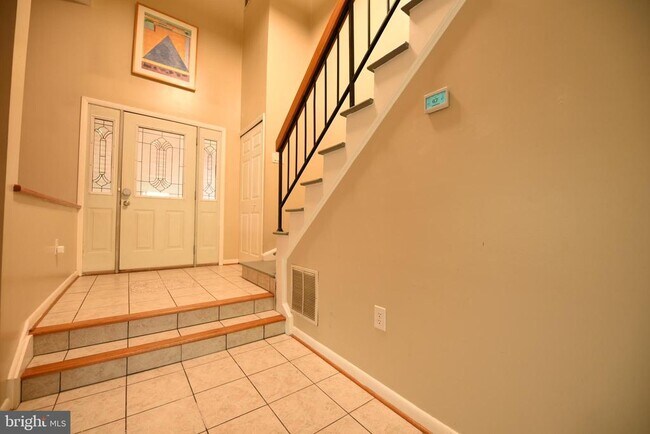 Building Photo - 111 Biscayne Ct