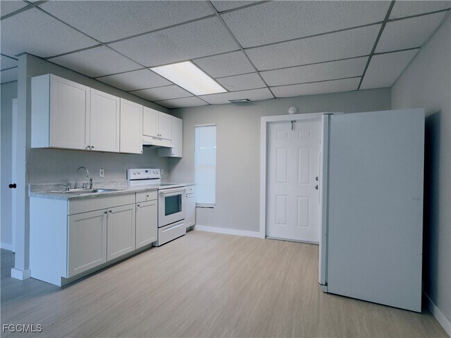 Building Photo - 14938 Wise Way