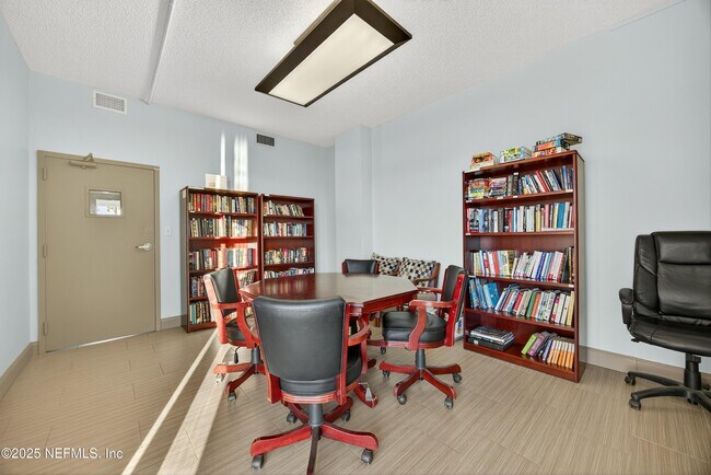 Building Photo - 1301 1st St S