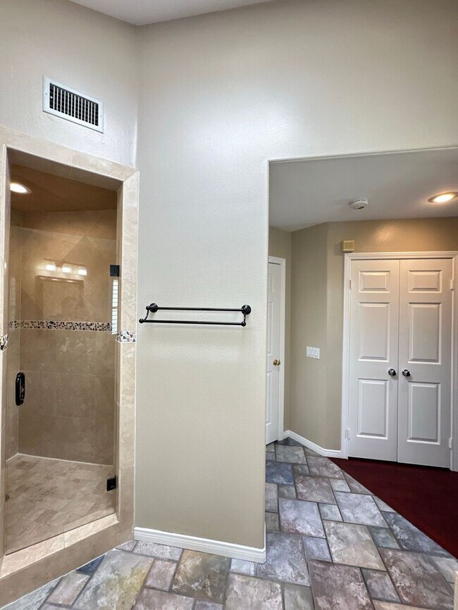 Building Photo - Downtown Huntington Beach - Beachfront Gorgeous Home - Stunning Remodel!!!