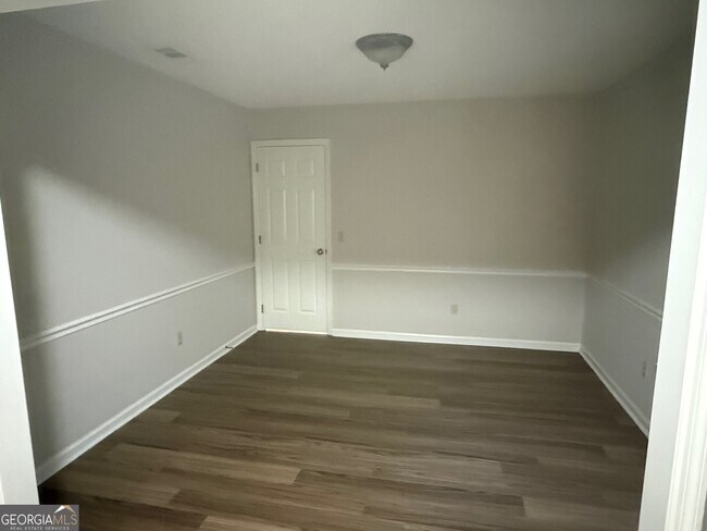 Building Photo - 217 Mossberg Cir