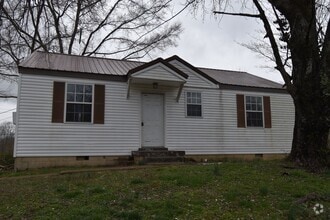 Building Photo - 3 Bedroom Home For Rent Near APSU!