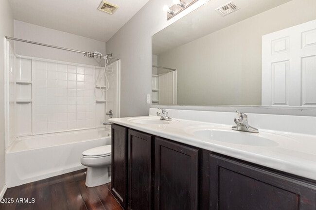 Building Photo - 21127 E Avenida Del Valle