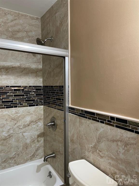 Building Photo - 401 Hadleigh Ln