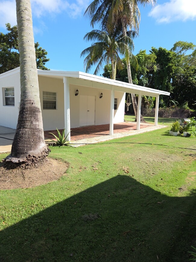 Building Photo - 11455 SW 82nd Ave