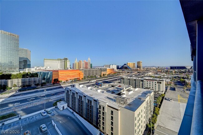 Building Photo - 4575 Dean Martin Dr