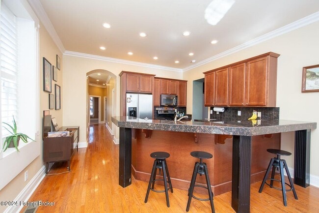 Building Photo - 1825 Eastern Pkwy