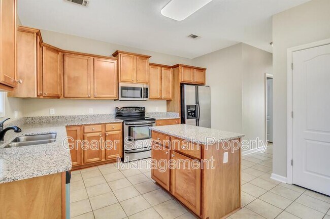 Building Photo - 601 Bristol Way