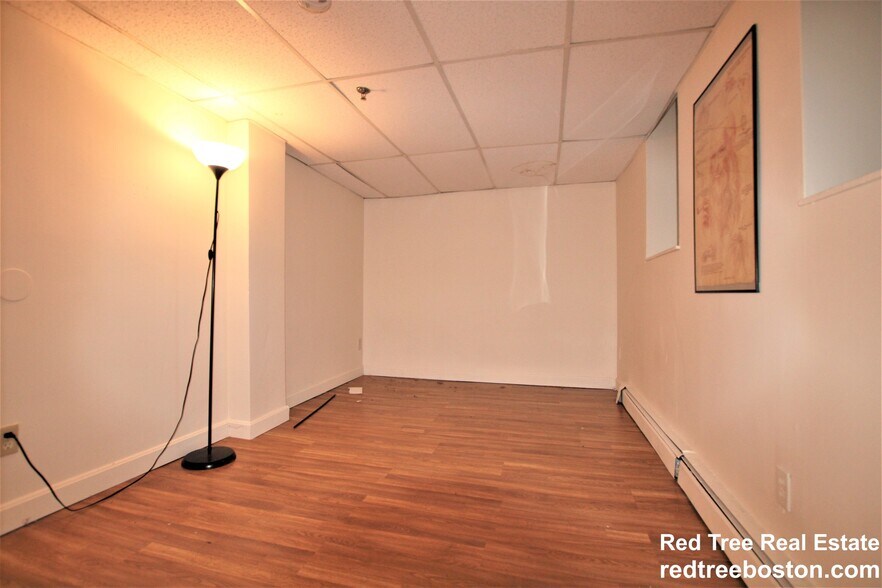 Building Photo - 1160 Commonwealth Ave