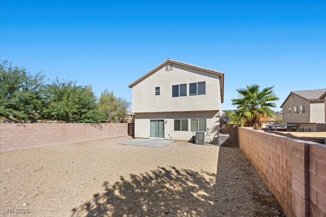 Building Photo - 2721 Villa Cordova Ct