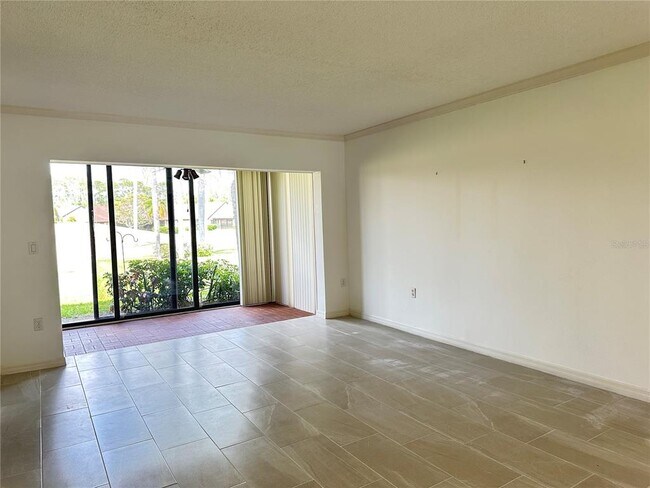 Building Photo - 6191 Timberlake Dr