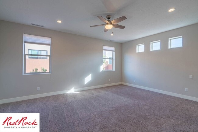 Building Photo - 4 Bedroom Home In The Dunes At Sand Hollow...