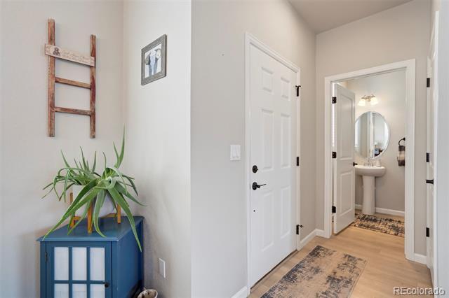 Building Photo - 5636 Canyon View Dr