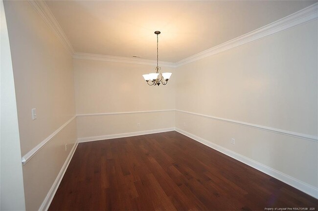 Building Photo - 9506 Dellbrook Ct