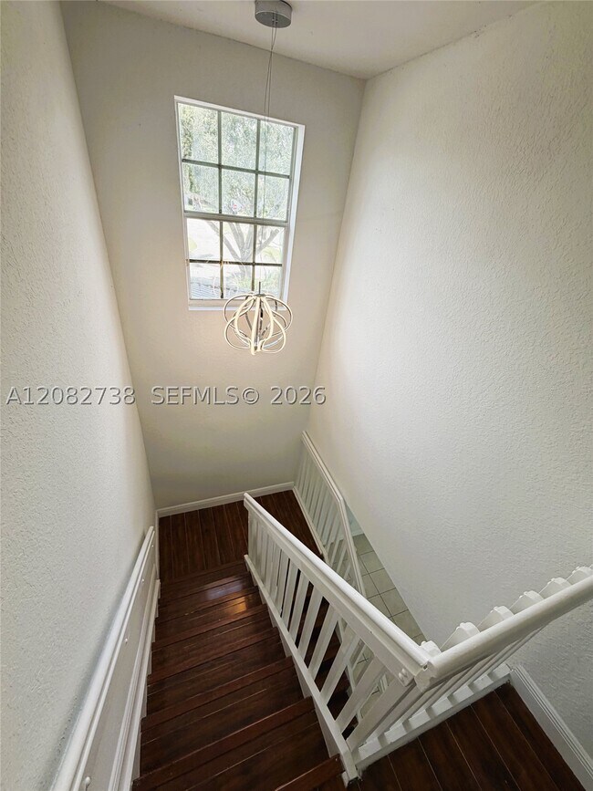 Building Photo - 14303 SW 159th Pl