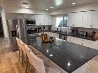 Building Photo - 8701 El Chapul Way