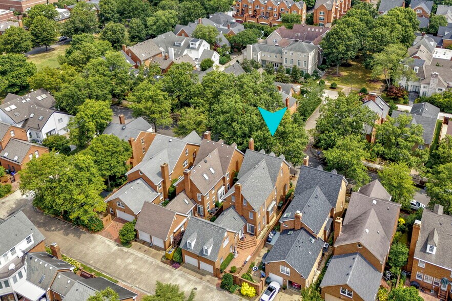 Building Photo - 325 Raleigh Ave