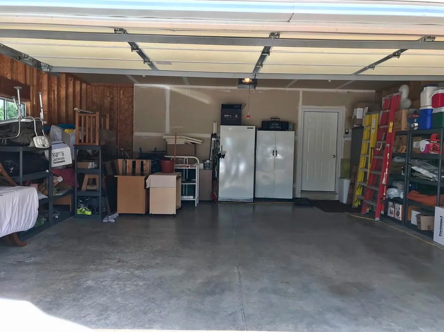extra deep for storage - 3563 E Meadows Pl