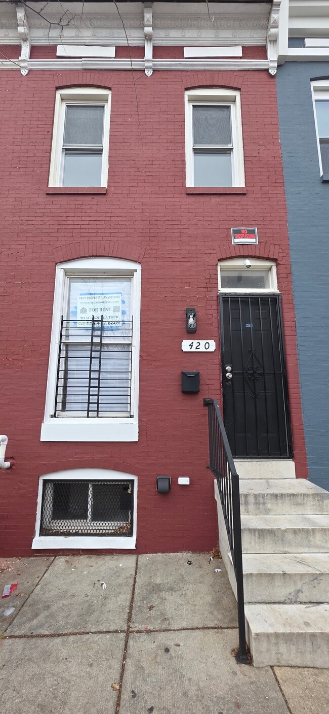 Building Photo - 420 N Montford Ave