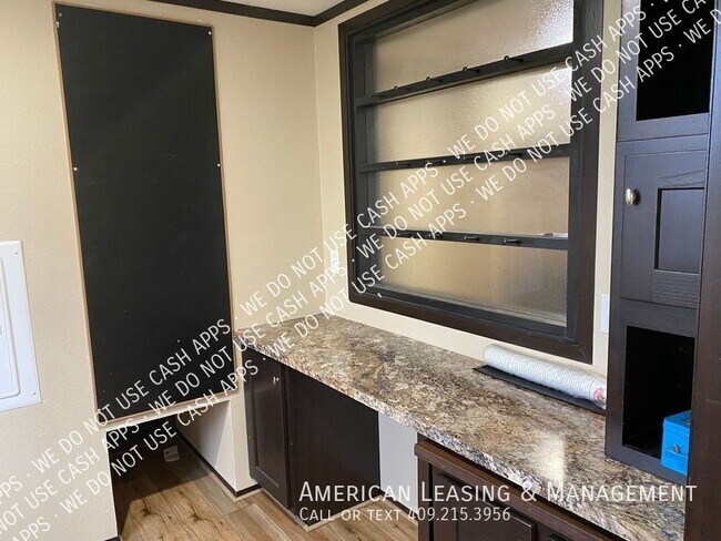 Building Photo - 3405 Landrey Ct