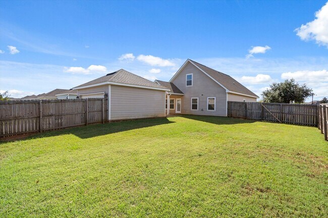 Building Photo - UPCOMING LISTING