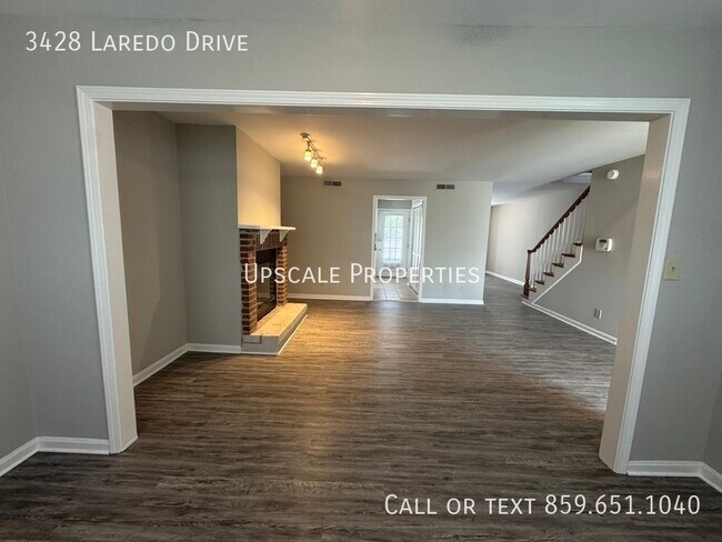 Building Photo - 3428 Laredo Dr