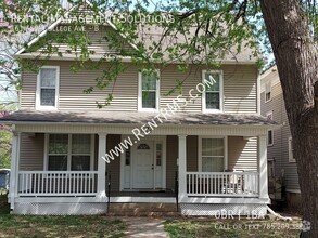Building Photo - 1614 SW College Ave