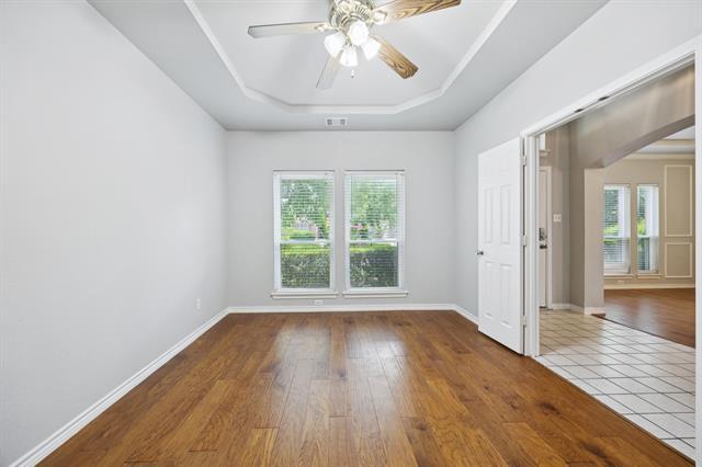 Building Photo - 1517 Brighton Dr