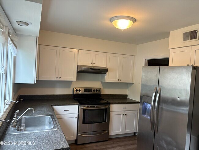 Building Photo - 306 Cutty Ct