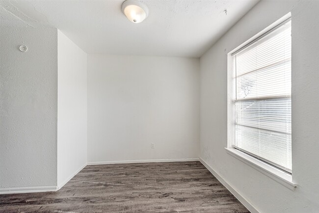 Building Photo - 3348 Scotch Moss Ln