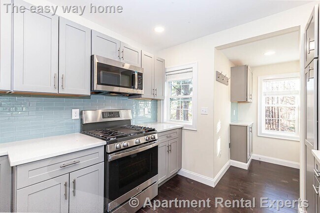 Building Photo - 48 Caldwell Rd