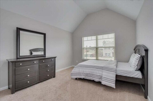 Building Photo - 830 Rollo Domino Cir