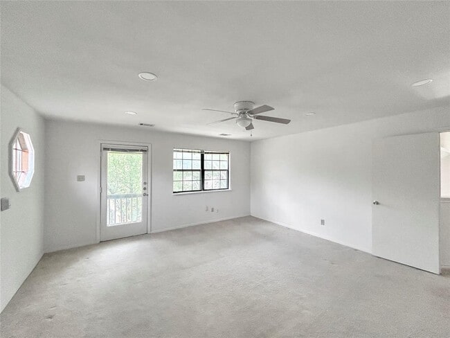 Building Photo - 5717 Taylor Draper Cove