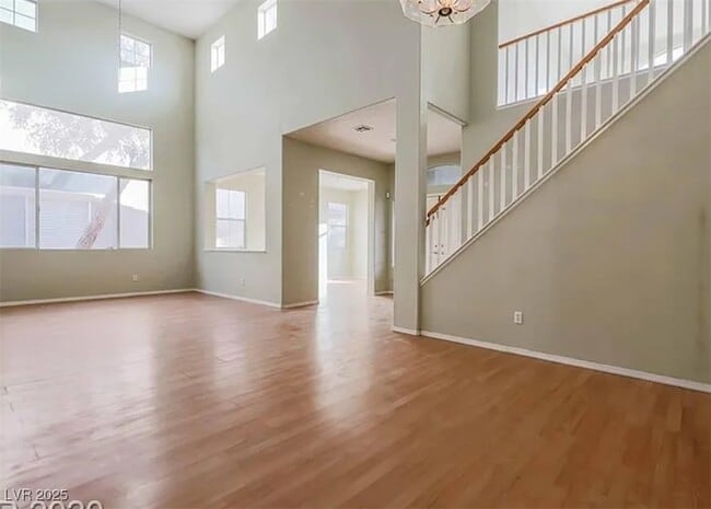 Building Photo - 9055 Danesbury Ct