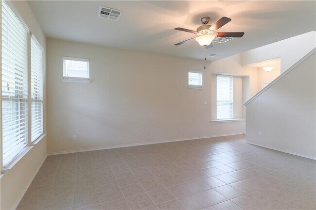 Building Photo - 121 Palestine Cove