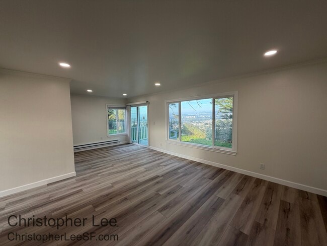 Building Photo - 848 Beechwood Dr